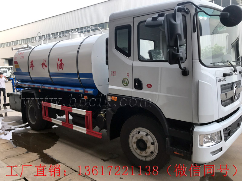 国五排放东风D9保温运水车